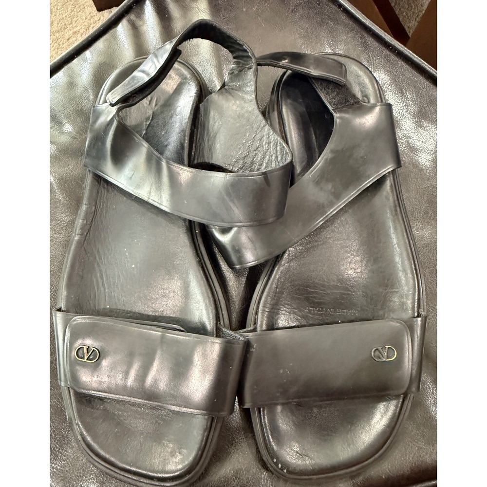 Valentino Garavani Black Leather VLogo Slingback Sandals Mens 42.5 Made in Italy